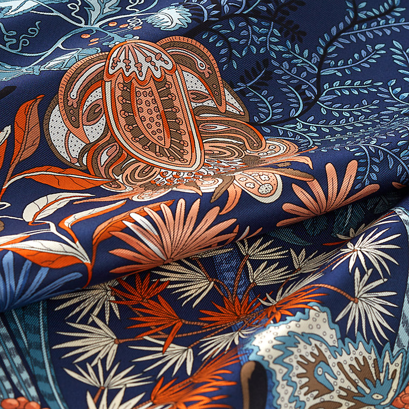 カレ 70 《画家たちの庭》 | Hermès - エルメス-公式サイト